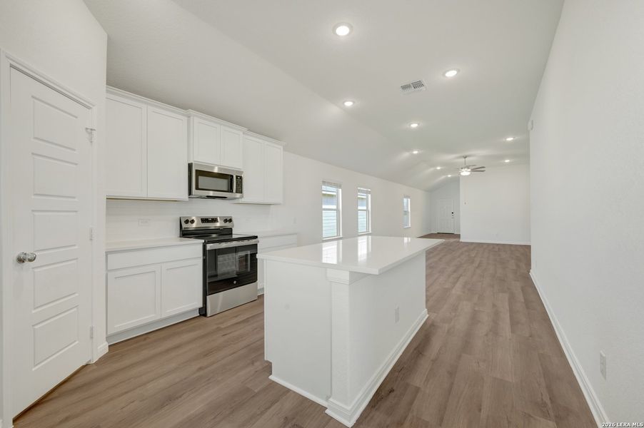 Furnished interior view inside a new home in Park Place, New Braunfels (Image 7).