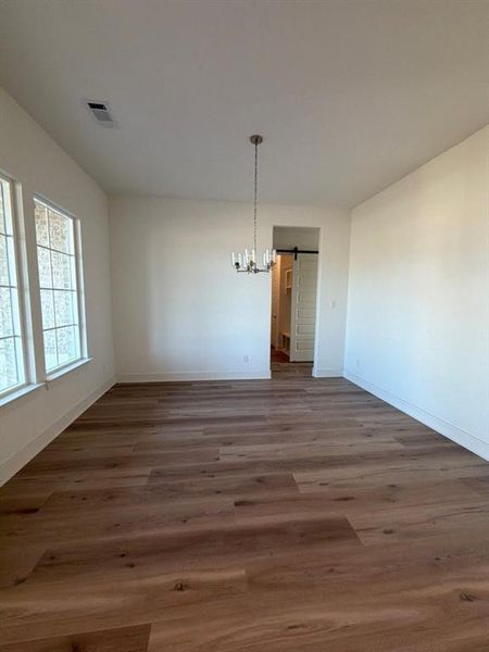 Spacious, unfurnished interior of a new home in Grayson Ridge, Van Alstyne (Image 6).