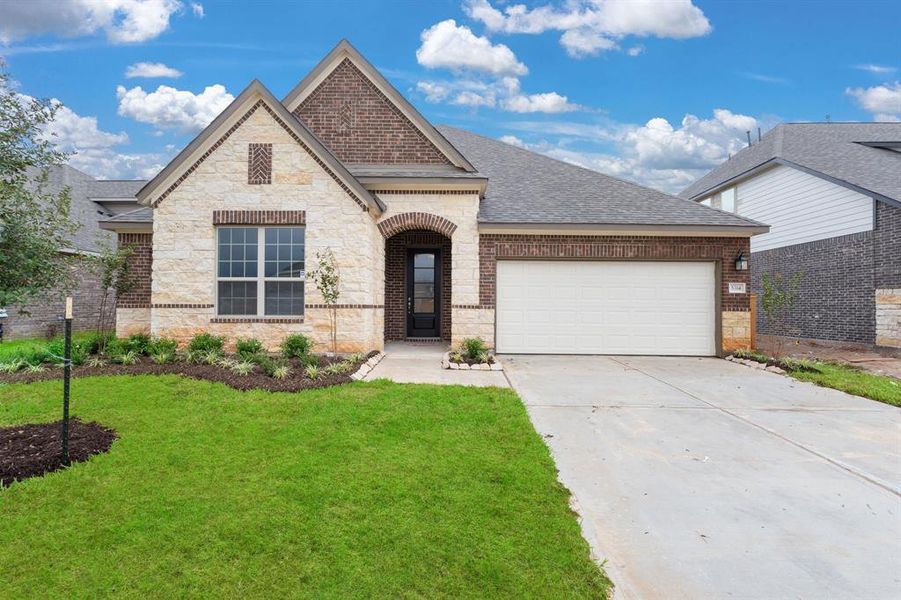 Welcome home to 5314 Costa Ridge Lane located in the master planned community of Sunterra and zoned to Katy ISD.