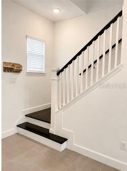 Spacious, unfurnished interior of a new home in Osprey Ranch, Winter Garden (Image 7).