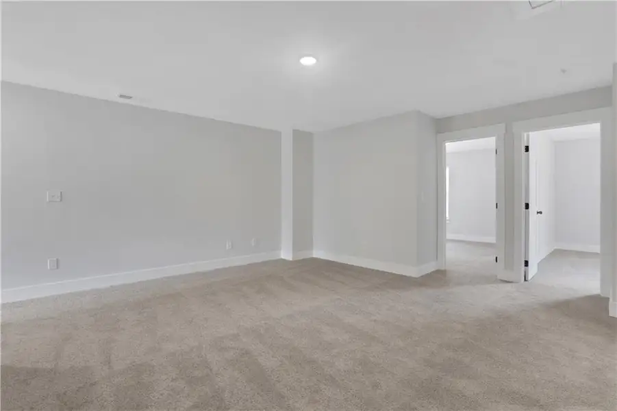 Spacious, unfurnished interior of a new home in Villas at Dawsonville Townhomes, Dawsonville (Image 27).