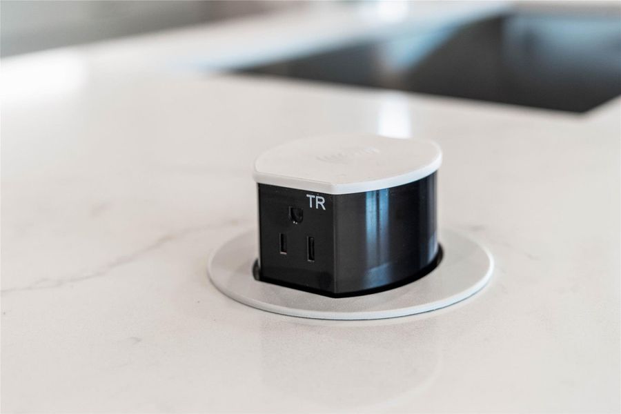 With a simple press, the unit pops up to provide immediate access to power exactly where you need it most—right in the center of your food preparation or gathering space.