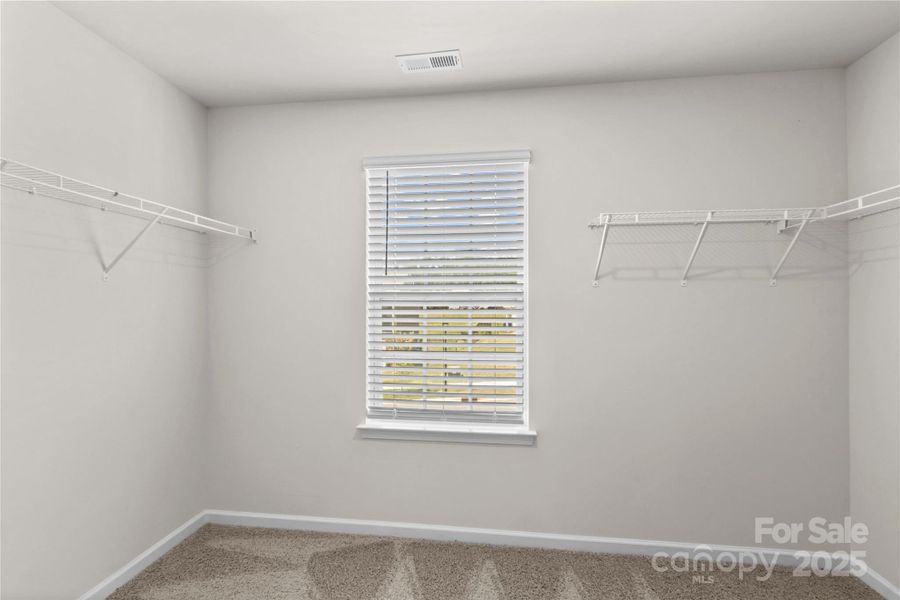 Image 29 of a home in Calvin Creek.