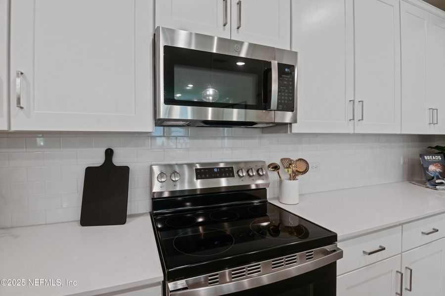 Close-up of interior finishes inside a home in , Fernandina Beach (Image 20).