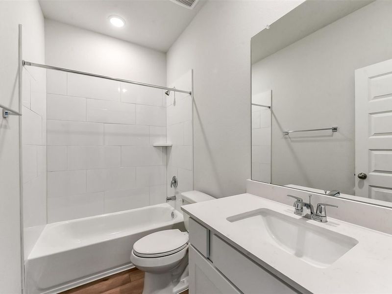 Furnished interior view inside a new home in River Ranch Meadows, Dayton (Image 34).