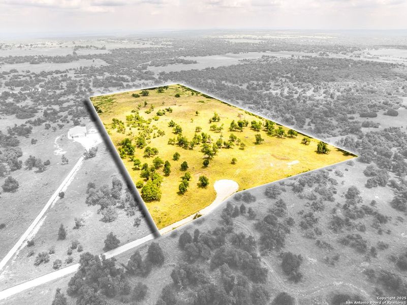 Image 48 of a home in . Image 48 of a home in .