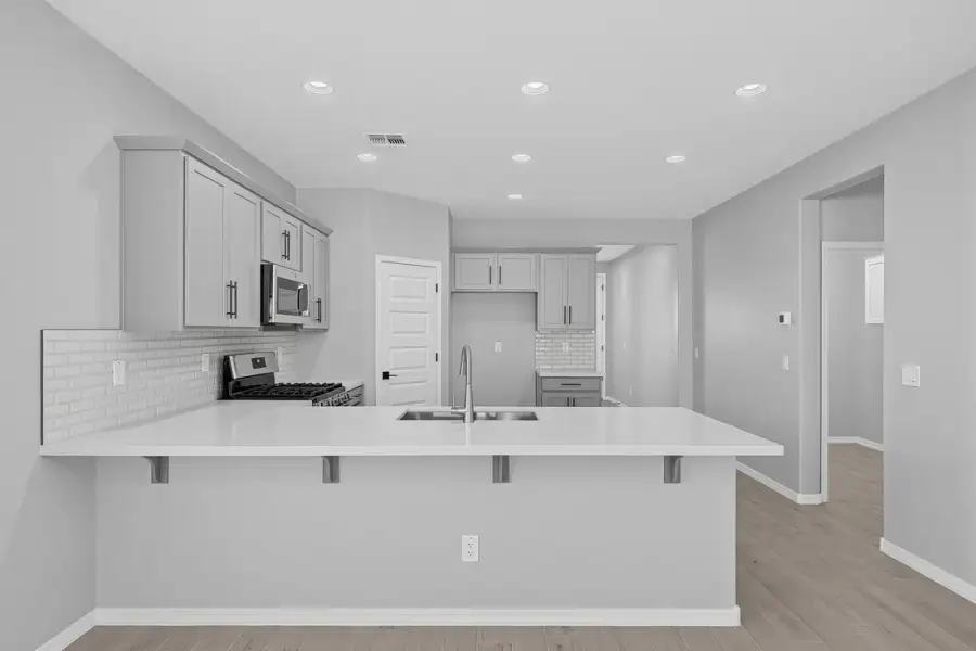 Furnished interior view inside a new home in Allen Ranches, Litchfield Park (Image 10).