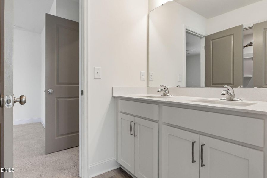 202 Burford Way-55