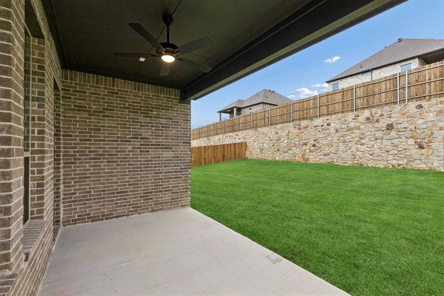 Exterior details and patio area of a home in Timberbrook, Justin (Image 4).