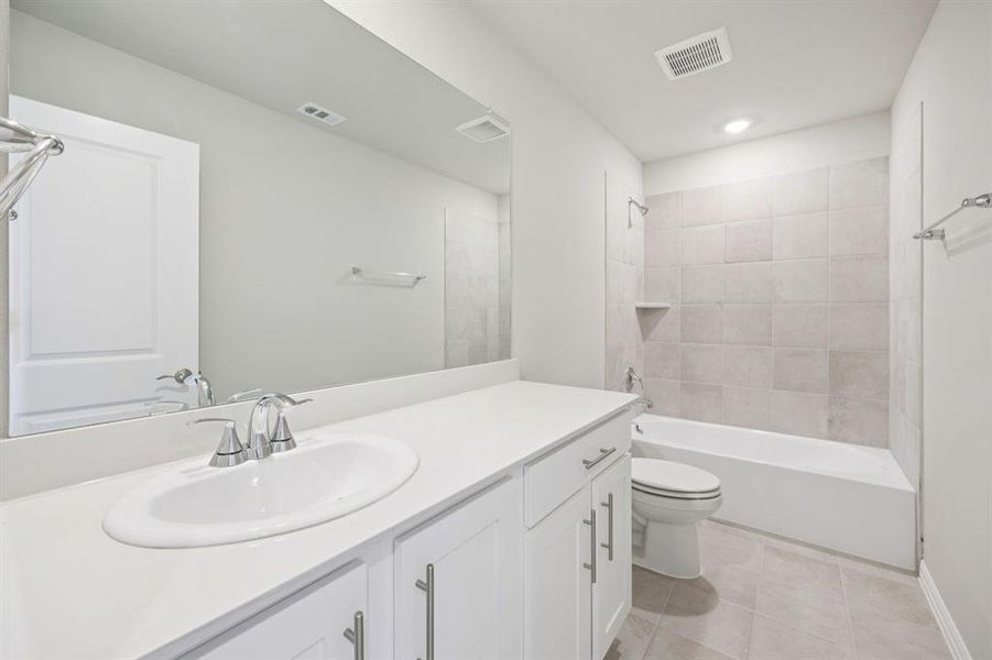 Photo is not of the actual home, but is an inspirational photo of builder’s model home and may depict options, furnishings, and/or decorator features that are not included.