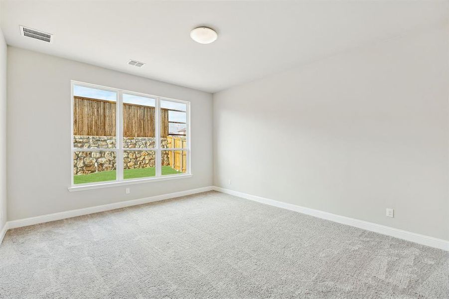 Spacious, unfurnished interior of a new home in Venetian, Weston (Image 21).