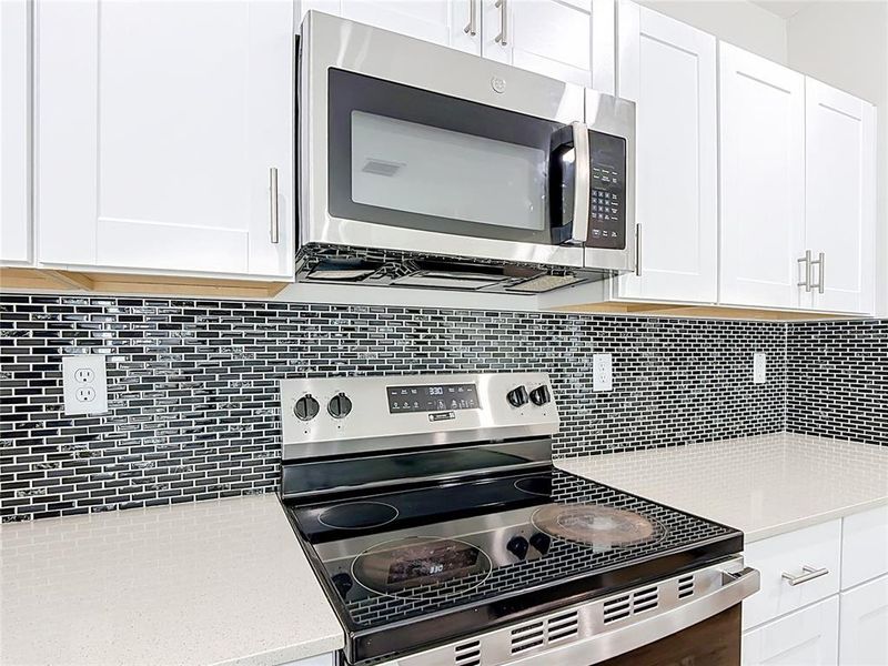 Furnished interior view inside a new home in Lawson Dunes, Haines City (Image 13).