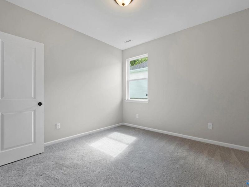 Spacious, unfurnished interior of a new home in Bailey Park, Fayetteville (Image 19).