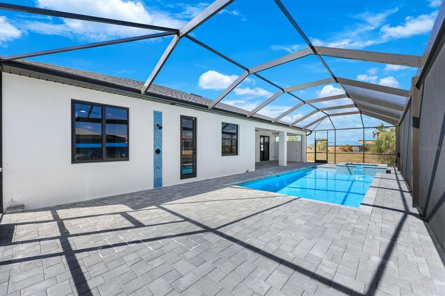 Exterior details and patio area of a home in , Cape Coral (Image 18).