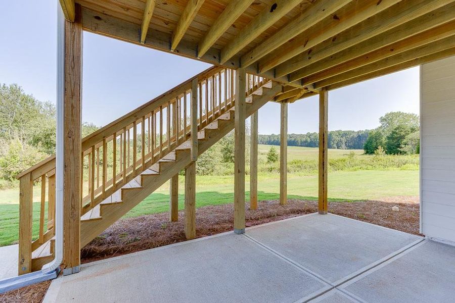 Spacious, unfurnished interior of a new home in , Jefferson (Image 37).