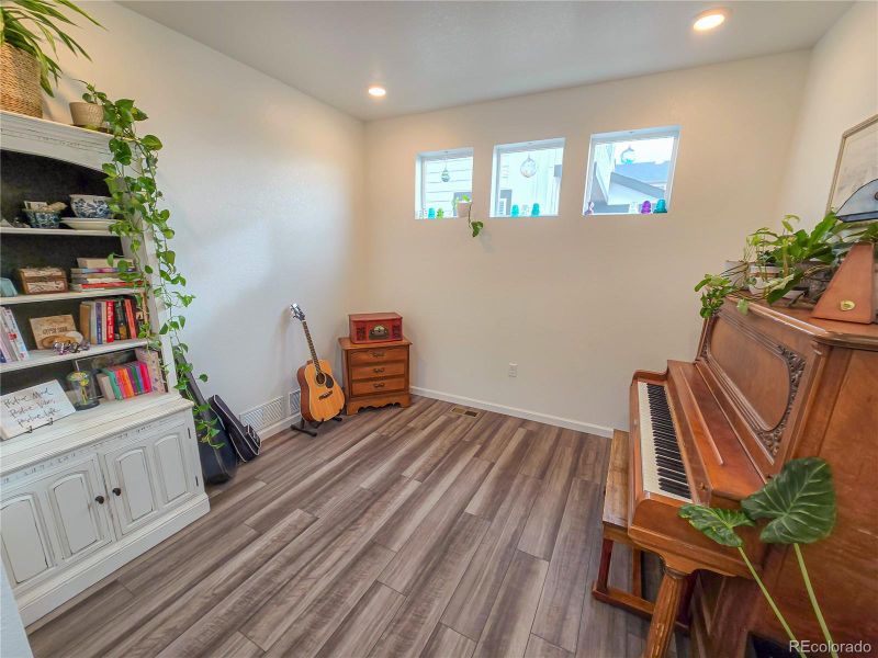 Furnished interior view inside a new home in , Aurora (Image 32).