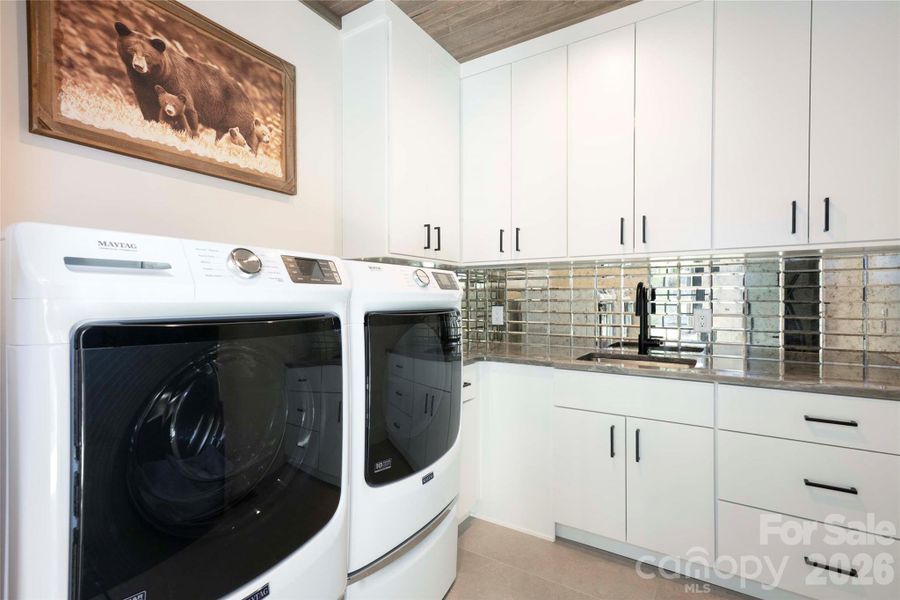 Furnished interior view inside a new home in , Sapphire (Image 14).