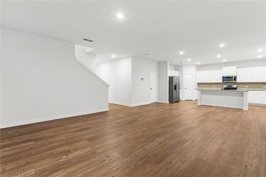 Spacious, unfurnished interior of a new home in , Grayson (Image 21).