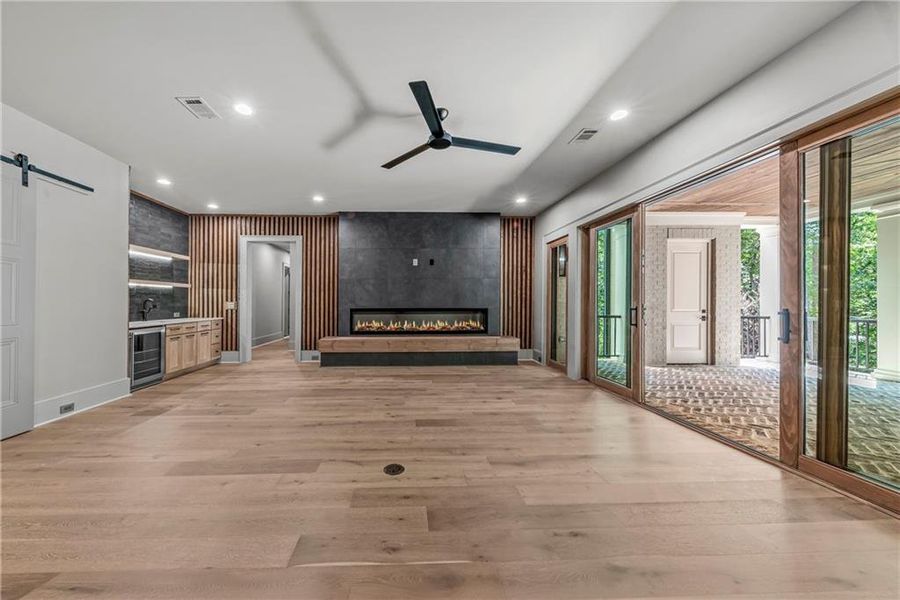 Spacious, unfurnished interior of a new home in , Greensboro (Image 69).