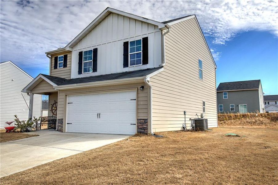 Front exterior of a new home in Kingston Park, Kingston, GA, highlighting curb appeal (Image 24).
