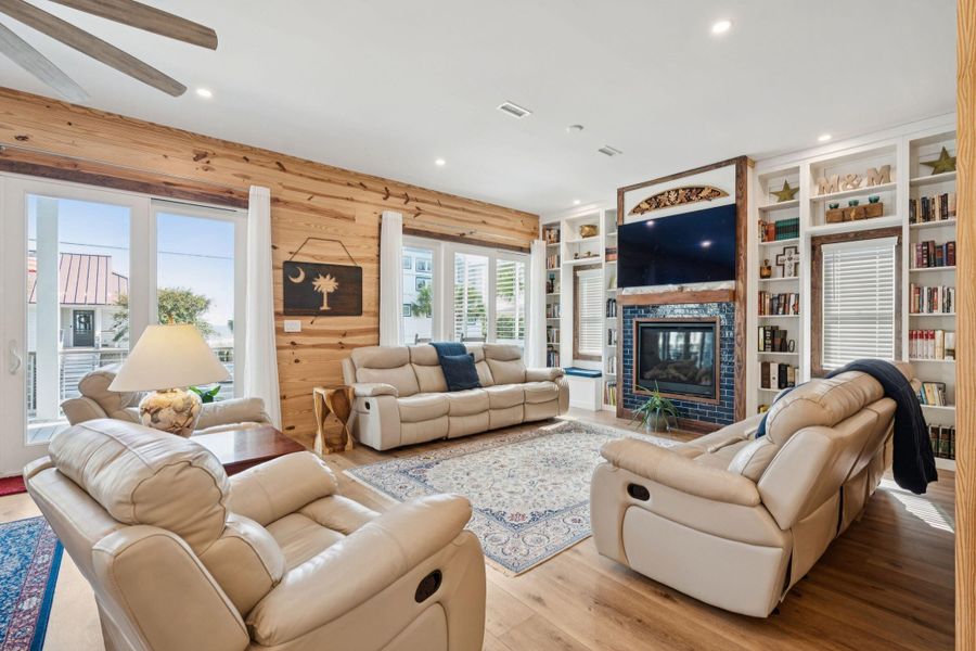 Furnished interior view inside a new home in , Folly Beach (Image 53).