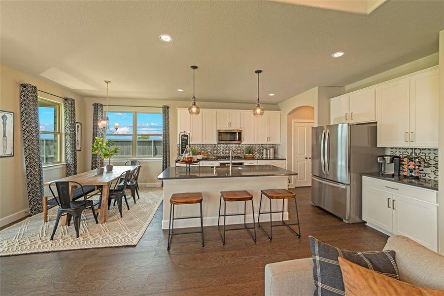 Beazer Homes Valencia on the Lake Avalon Floorplan. This is not a photo of the actual home, but is a photo of the Avalon floorplan.