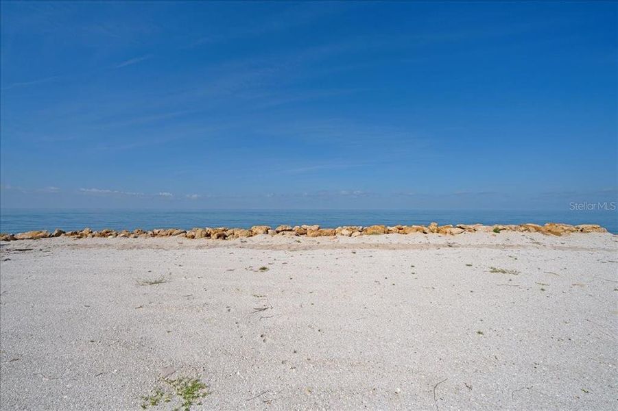 Image 14 of a home in . Image 14 of a home in .