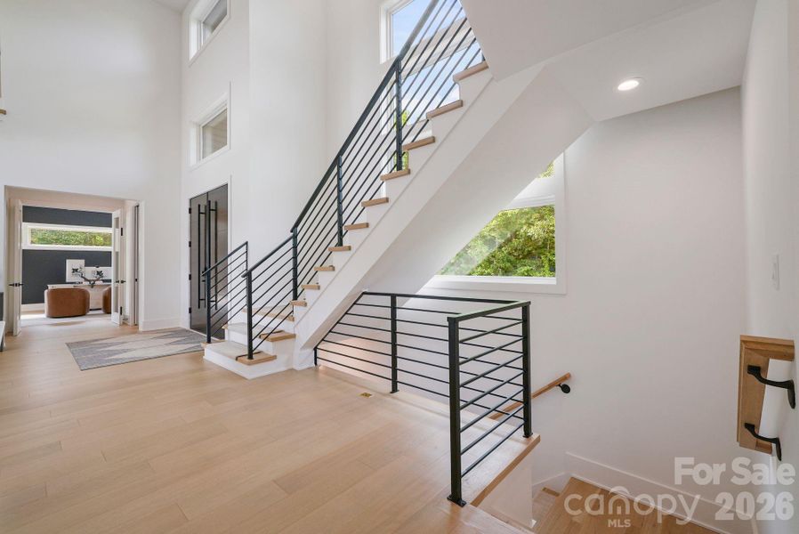 Spacious, unfurnished interior of a new home in , Salisbury (Image 20).