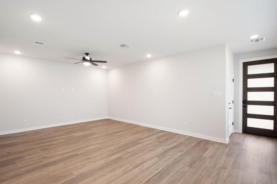 Spacious, unfurnished interior of a new home in Park Central, Georgetown (Image 19).