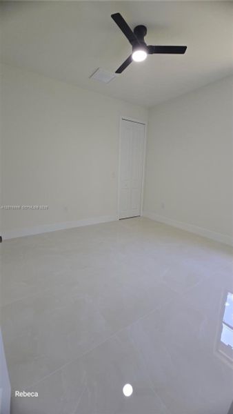 Spacious, unfurnished interior of a new home in , Lehigh Acres (Image 33).