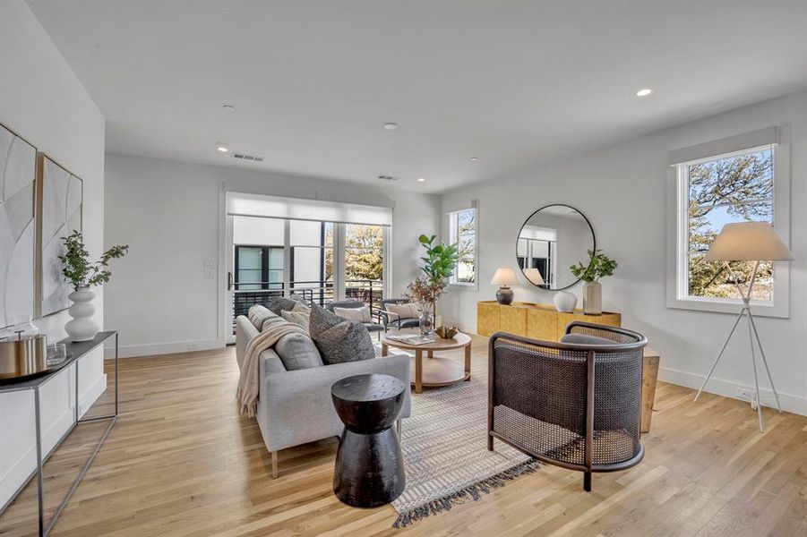 Furnished interior view inside a new home in , Dallas (Image 32).