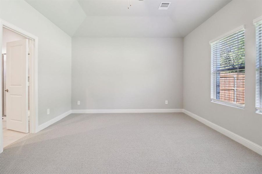 Photo is not of the actual home, but is an inspirational photo of builder’s model home and may depict options, furnishings, and/or decorator features that are not included.