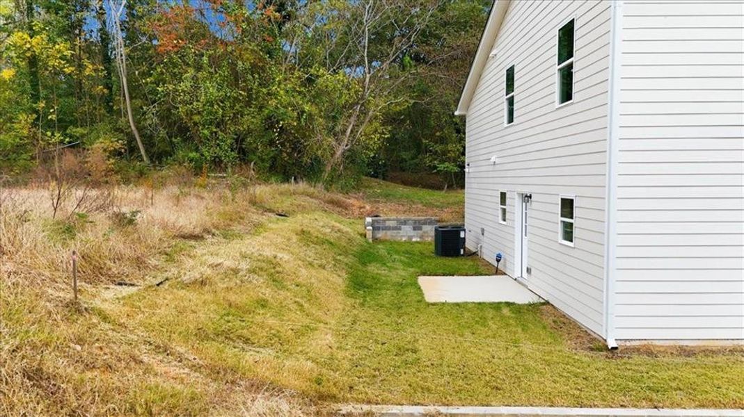 Exterior details and patio area of a home in , Rome (Image 31).