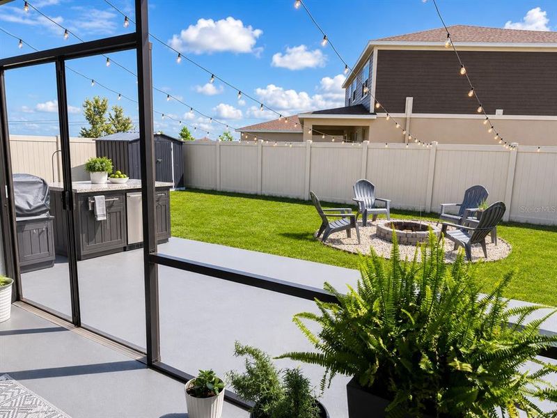 Exterior details and patio area of a home in Tohoqua, Kissimmee (Image 3).