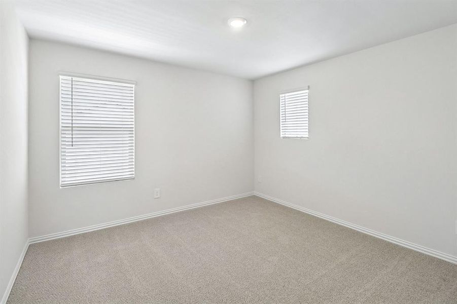 Spacious, unfurnished interior of a new home in Southridge - Spring Series, Princeton (Image 22).