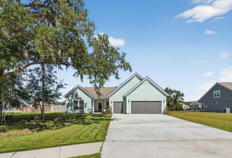 Image 37 of a home in . Image 37 of a home in .