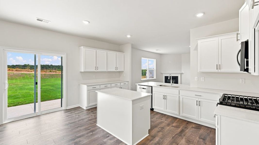 Furnished interior view inside a new home in Chestnut Ridge, Greenville (Image 9).