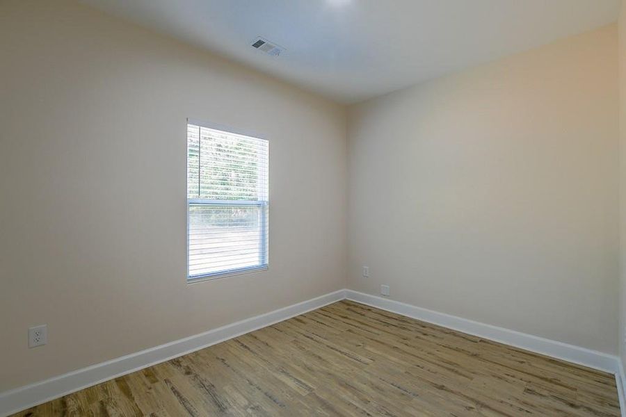 Spacious, unfurnished interior of a new home in , Athens (Image 18). Spacious, unfurnished interior of a new home in , Athens (Image 18).