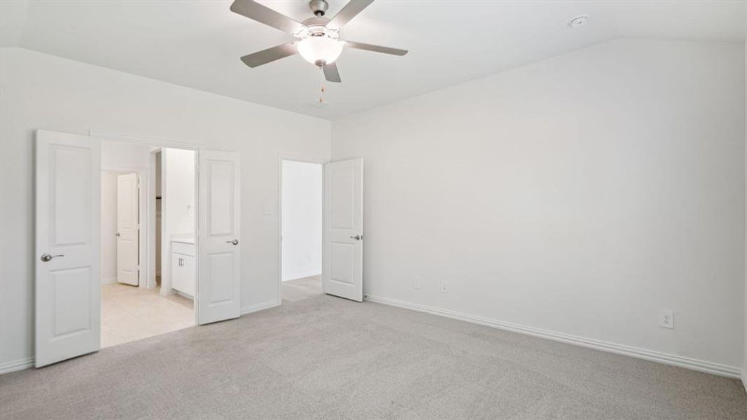 Photo is not of the actual home, but is an inspirational photo of builder’s model home and may depict options, furnishings, and/or decorator features that are not included. Photo is not of the actual home, but is an inspirational photo of builder’s model home and may depict options, furnishings, and/or decorator features that are not included.