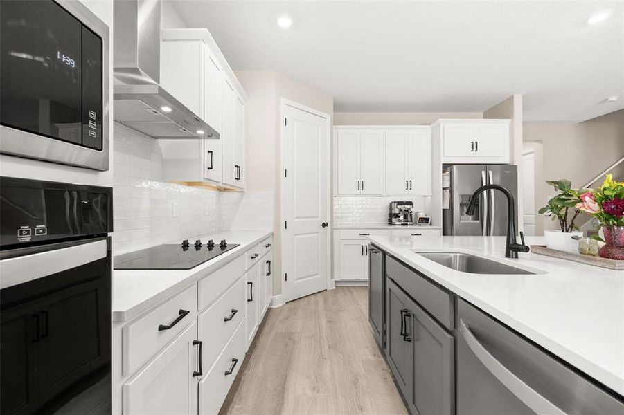 Furnished interior view inside a new home in Hartwood Landing, Clermont (Image 42).