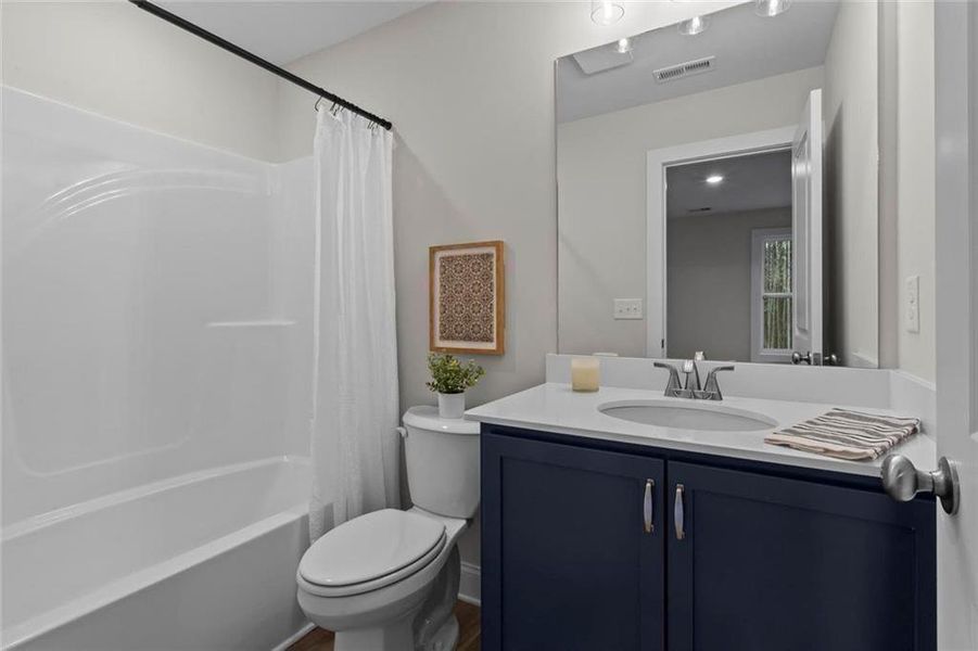 Furnished interior view inside a new home in , Dallas (Image 30).