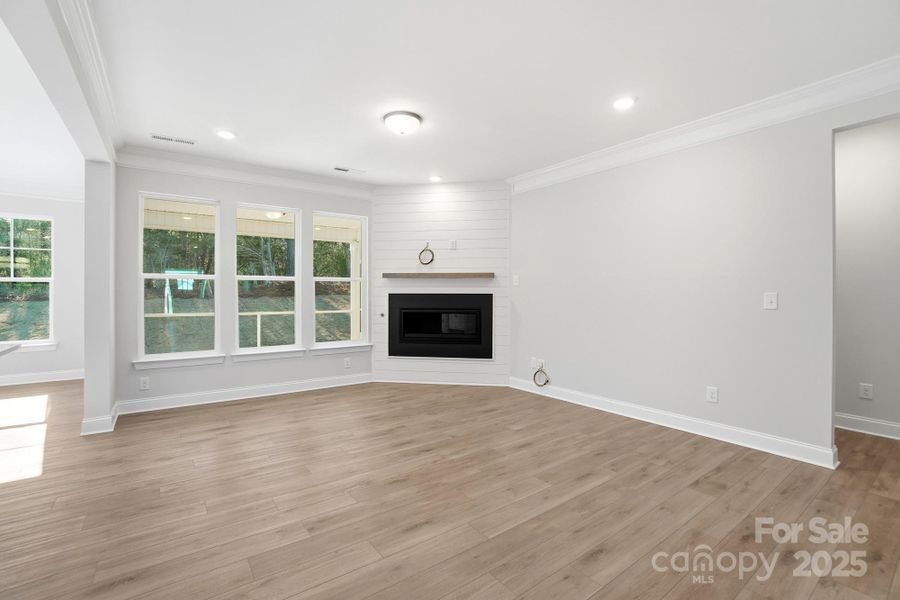 Spacious, unfurnished interior of a new home in Waterford Commons, Rock Hill (Image 32). Spacious, unfurnished interior of a new home in Waterford Commons, Rock Hill (Image 32).