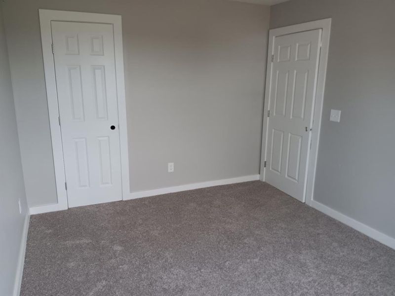 Spacious, unfurnished interior of a new home in , Bridgeport (Image 9).