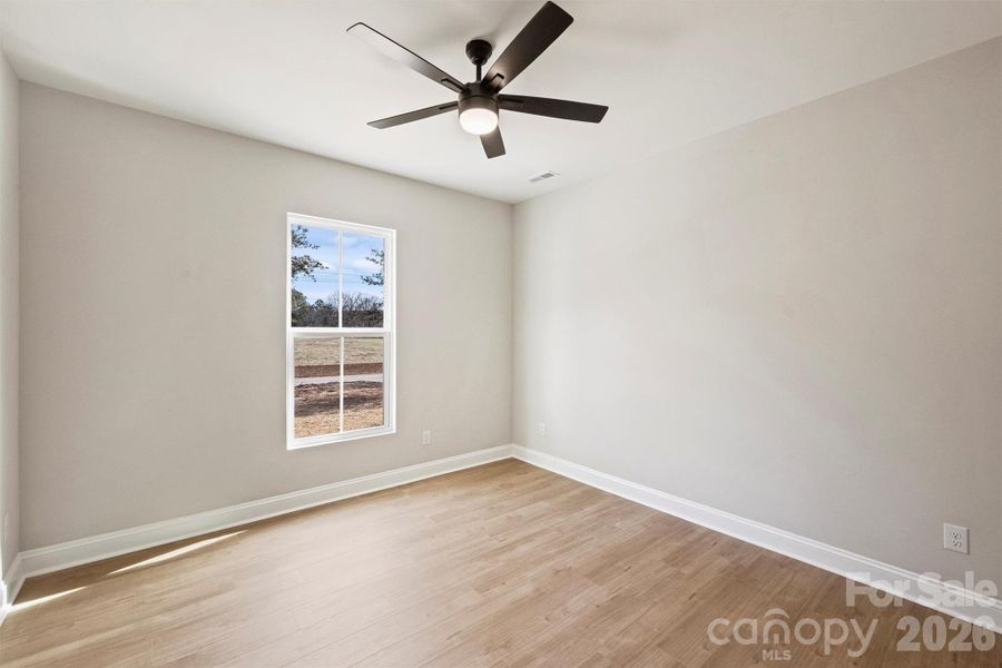 Spacious, unfurnished interior of a new home in , Lincolnton (Image 29).