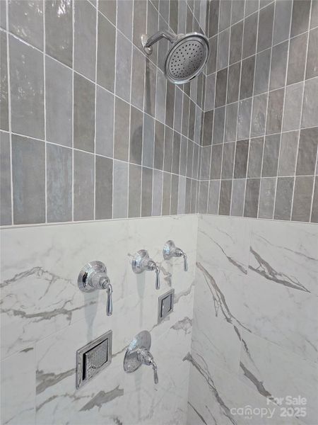 Image 37 of a home in .