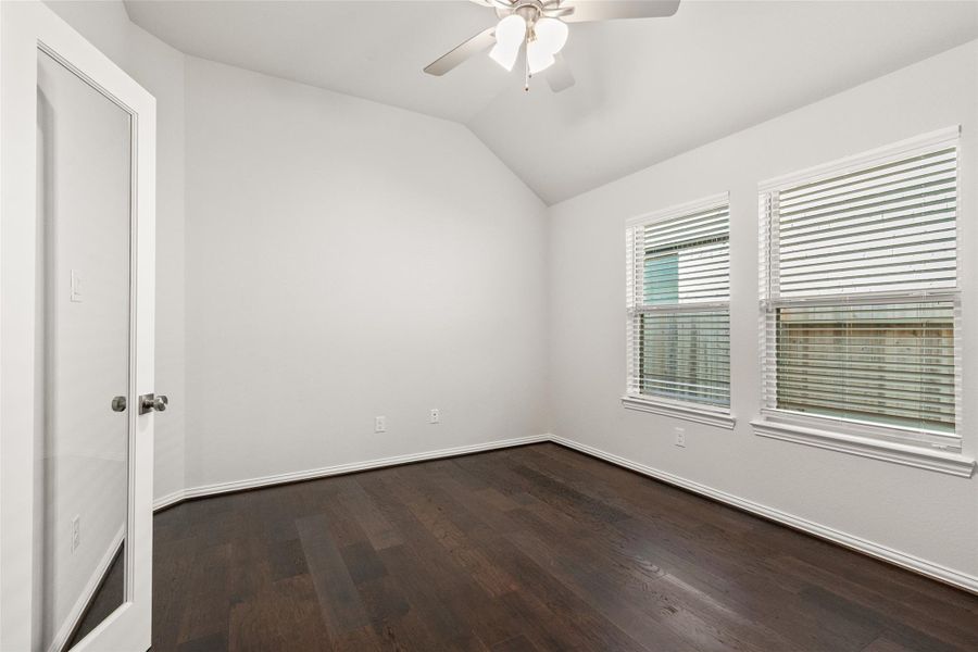 Spacious, unfurnished interior of a new home in Sunterra, Katy (Image 32).