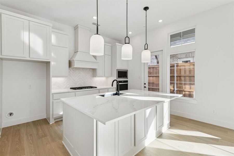 Furnished interior view inside a new home in , Frisco (Image 4).