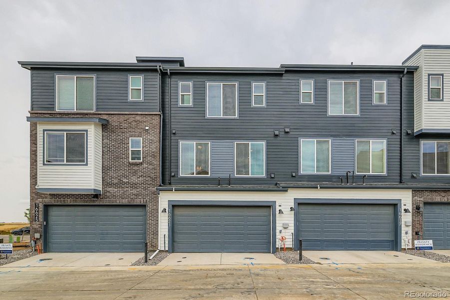 Image 32 of a home in .