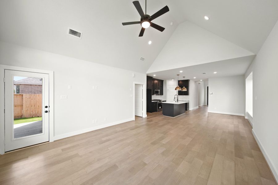 5203 Getty Lane Manvel, TX New Home Image 8