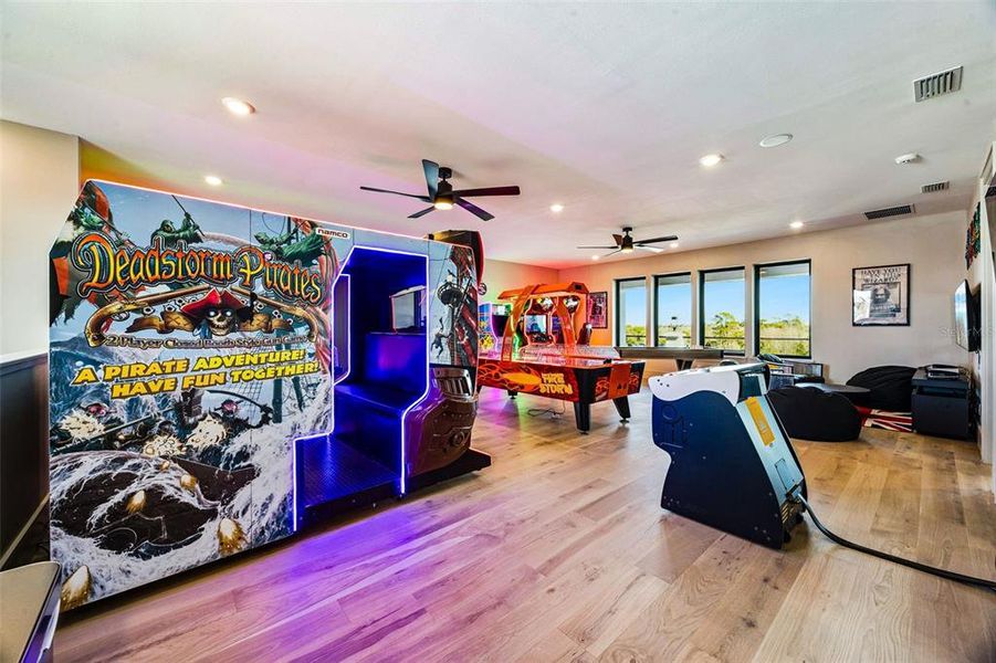 Community amenities in , Reunion (Image 51). Community amenities in , Reunion (Image 51).